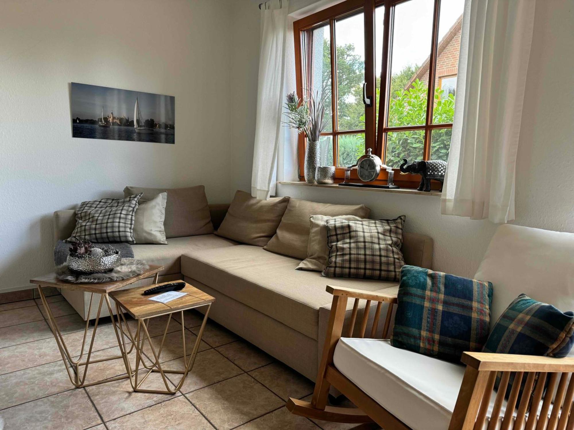 Ferienwohnung Stoerblick Schwerin Raben Steinfeld Esterno foto